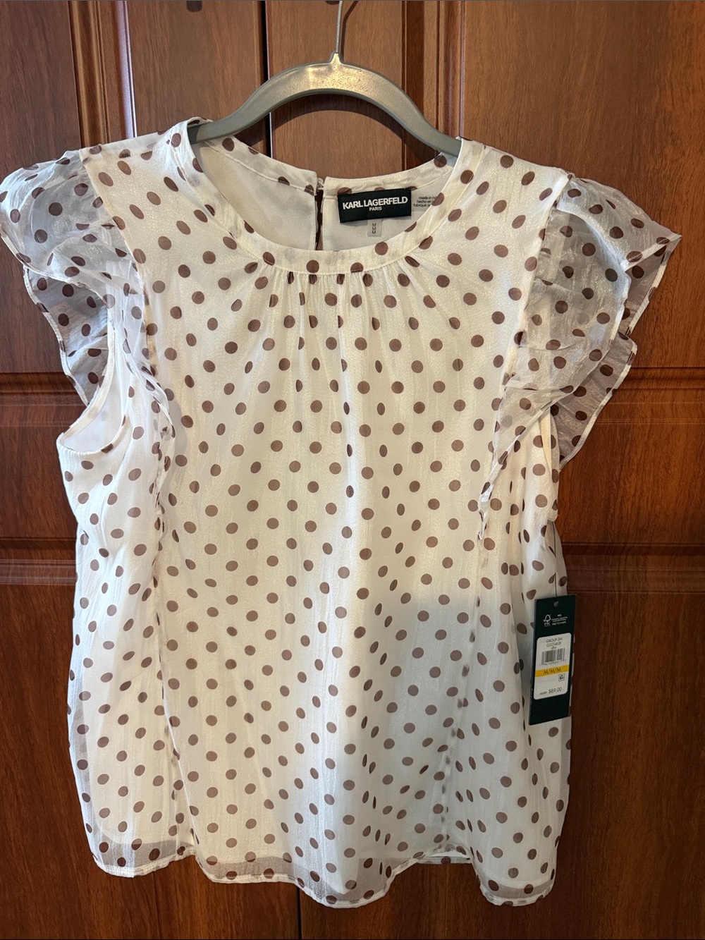 Karl Lagerfeld Women’s Blouse with Flutter Sleeves. NWT Size M